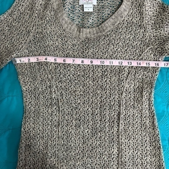 Lightweight Maternity sweater taupe size small - Picture 6 of 7